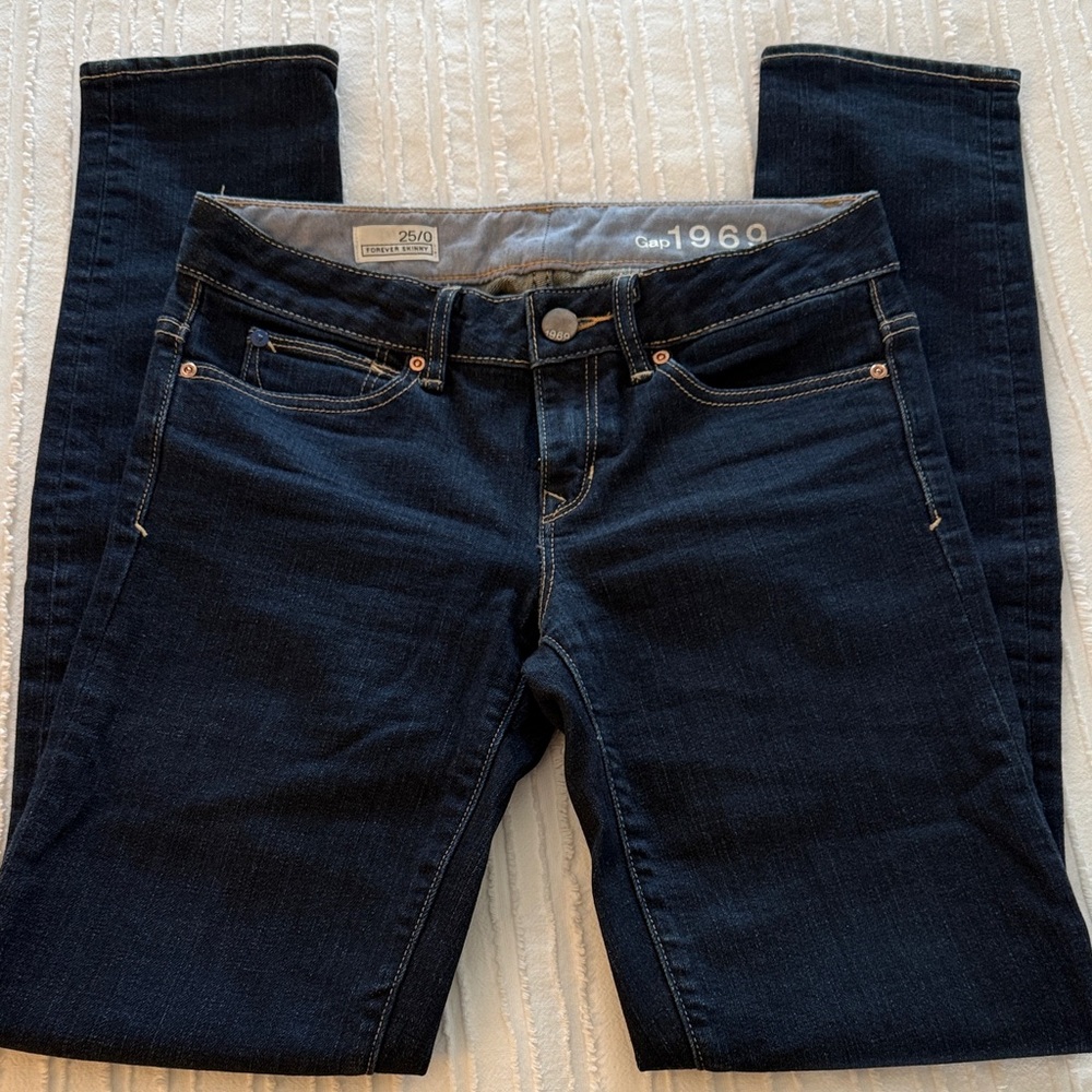 Gap 1969 Forever Skinny 25/0 Dark Blue Jeans